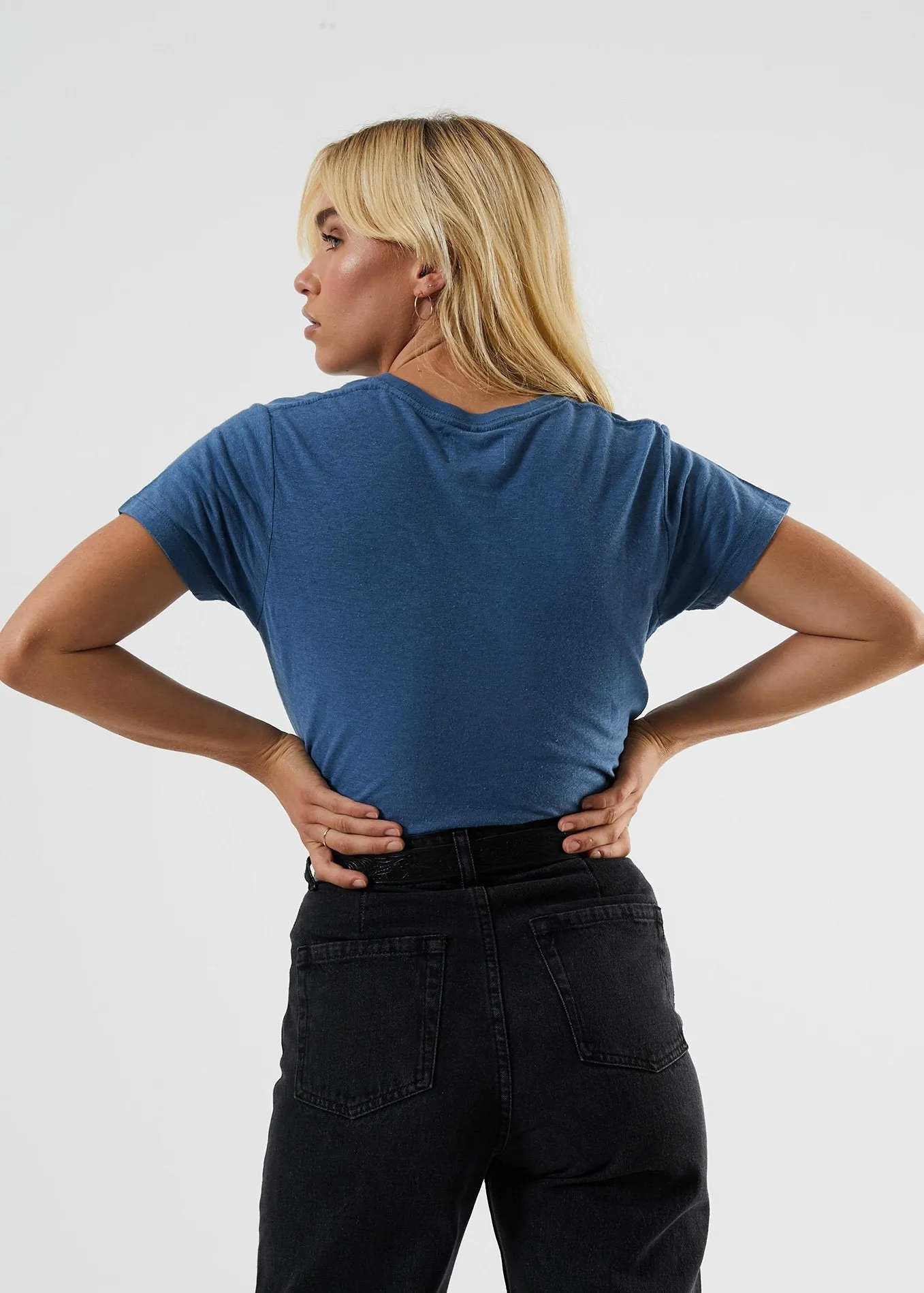 Afends Womens Hemp Basics - Standard Fit Tee 2.0