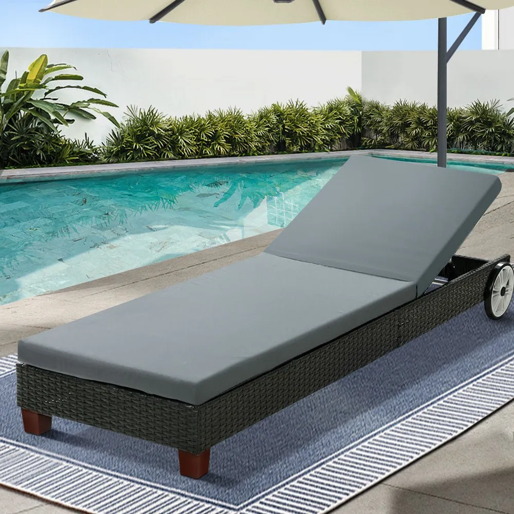 Cassidy Wicker Sun Lounge with Cushion Black