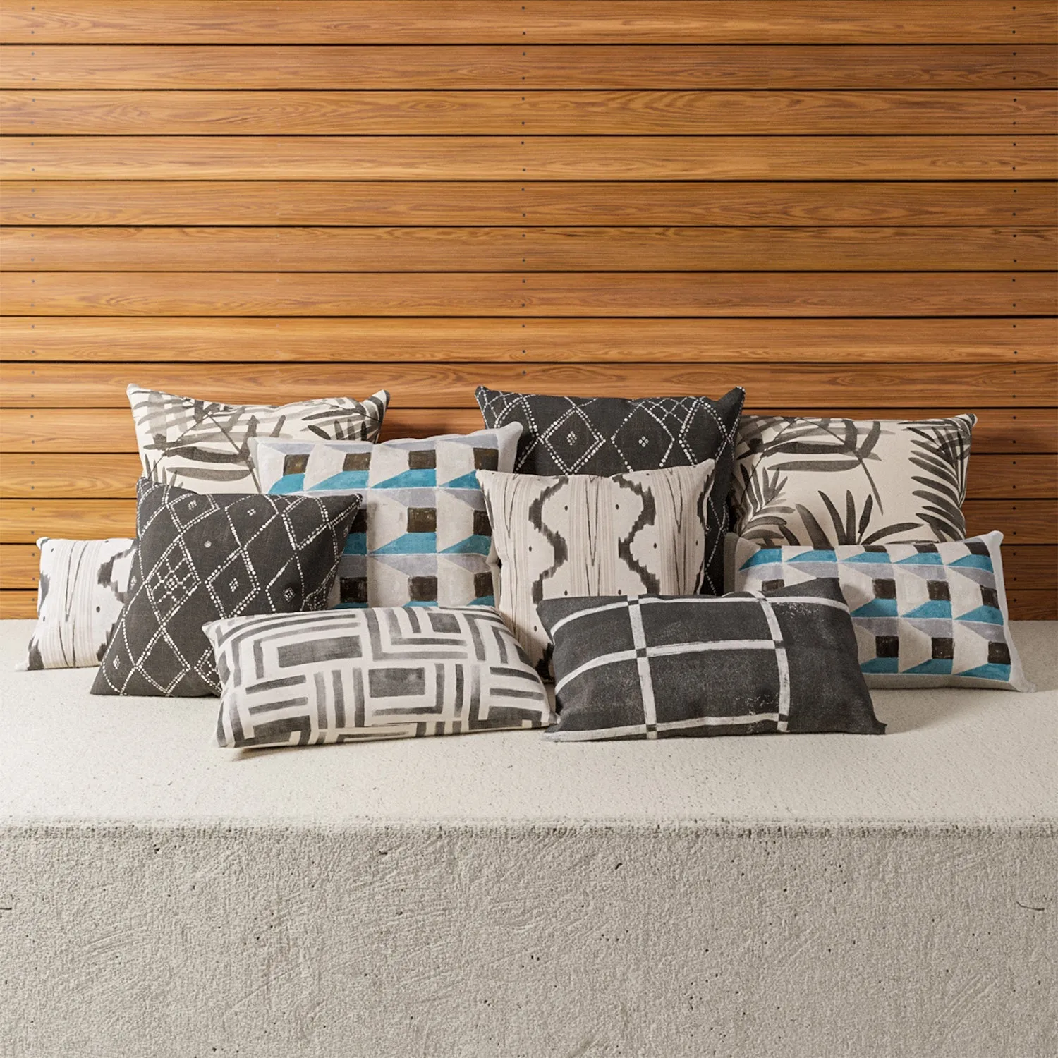 Indoor / Outdoor Pillow - Black & White Ikat Waves