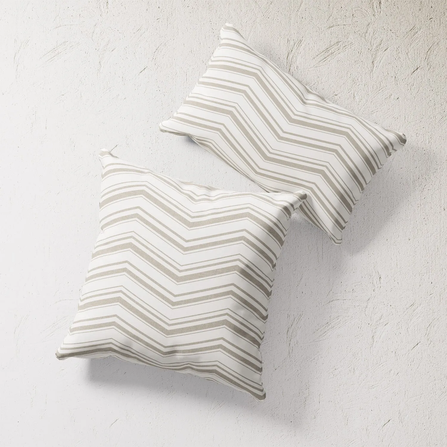 Indoor / Outdoor Pillow - Chevron (Cream)