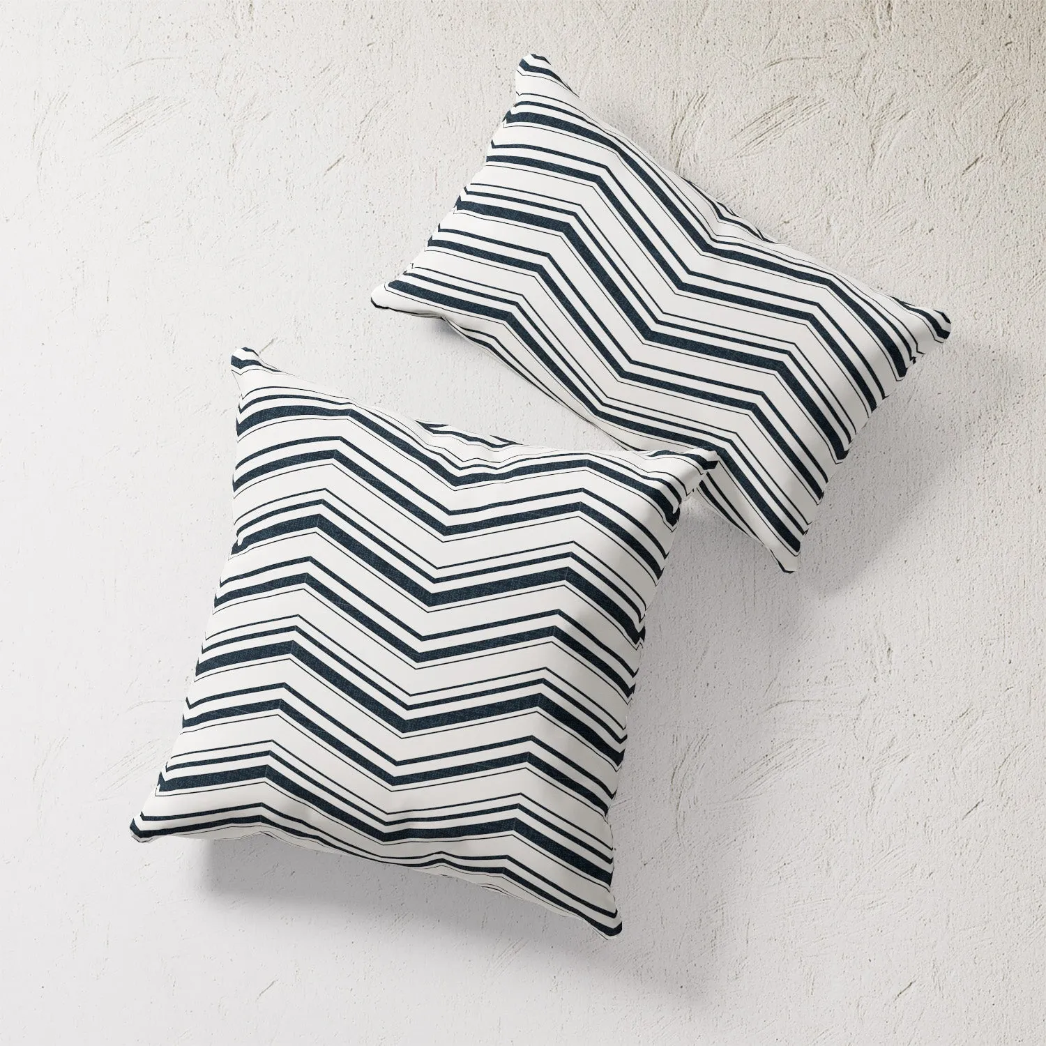 Indoor / Outdoor Pillow - Chevron (Navy)