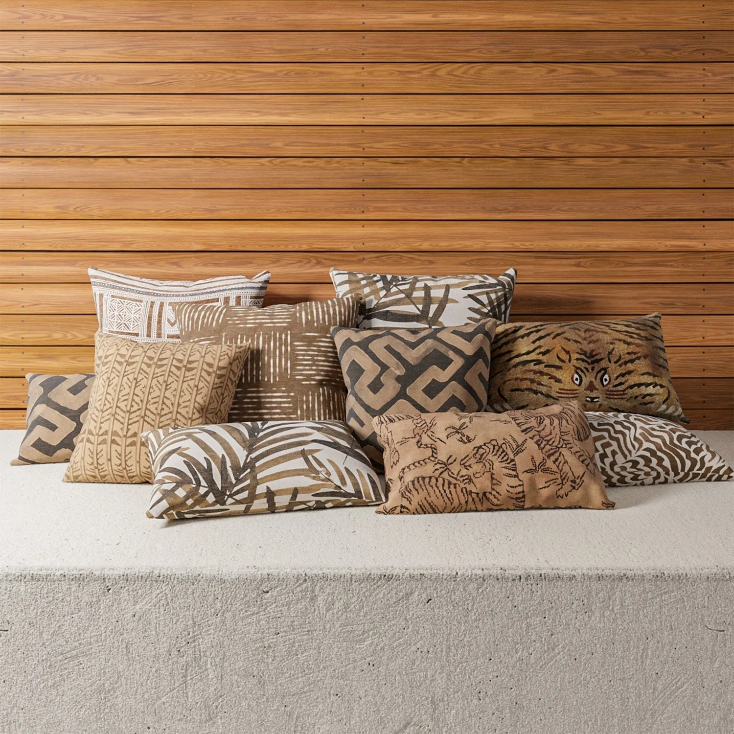 Indoor / Outdoor Pillow - Raw Umber Kuba Cloth