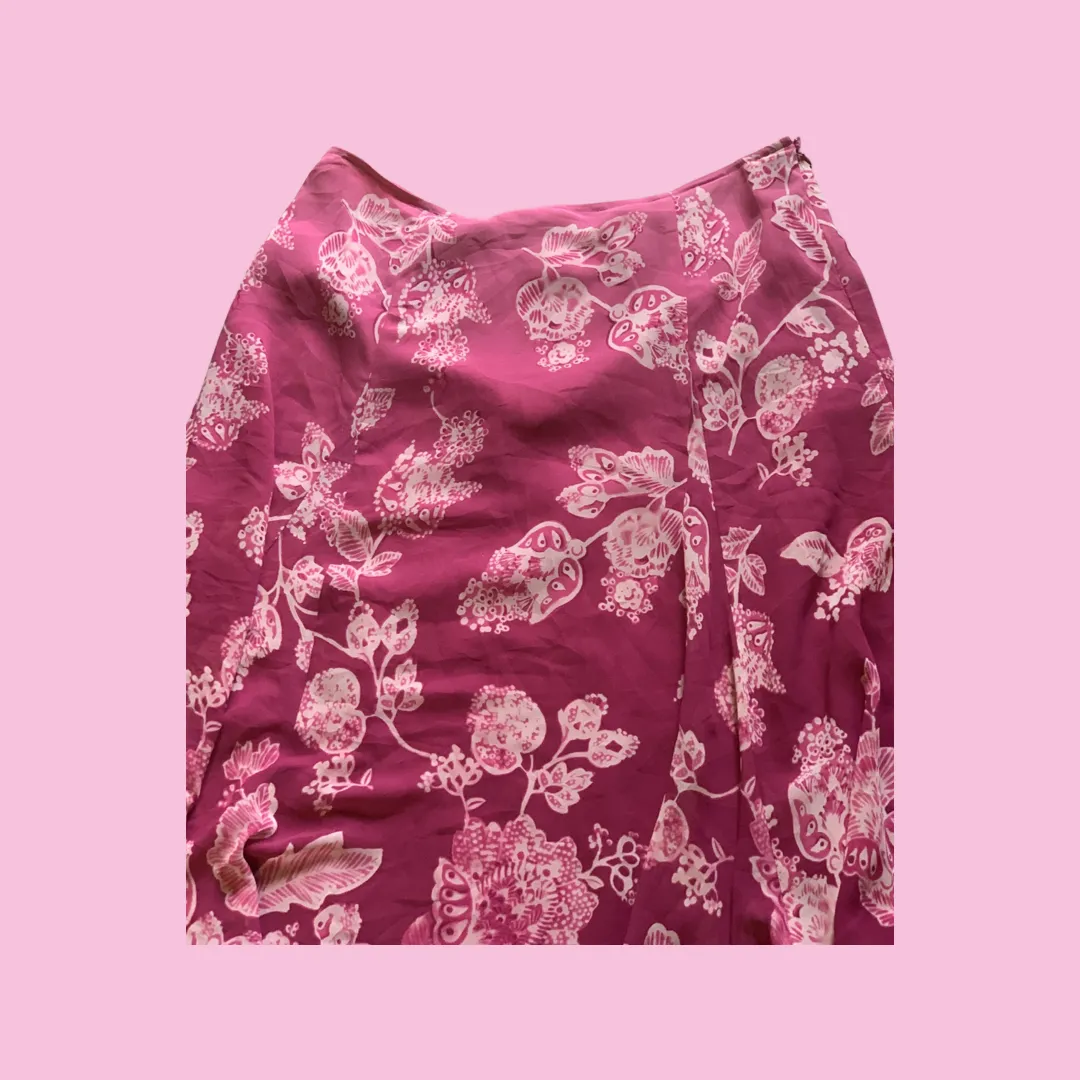 Nine and company pink floral midi skirt size 8