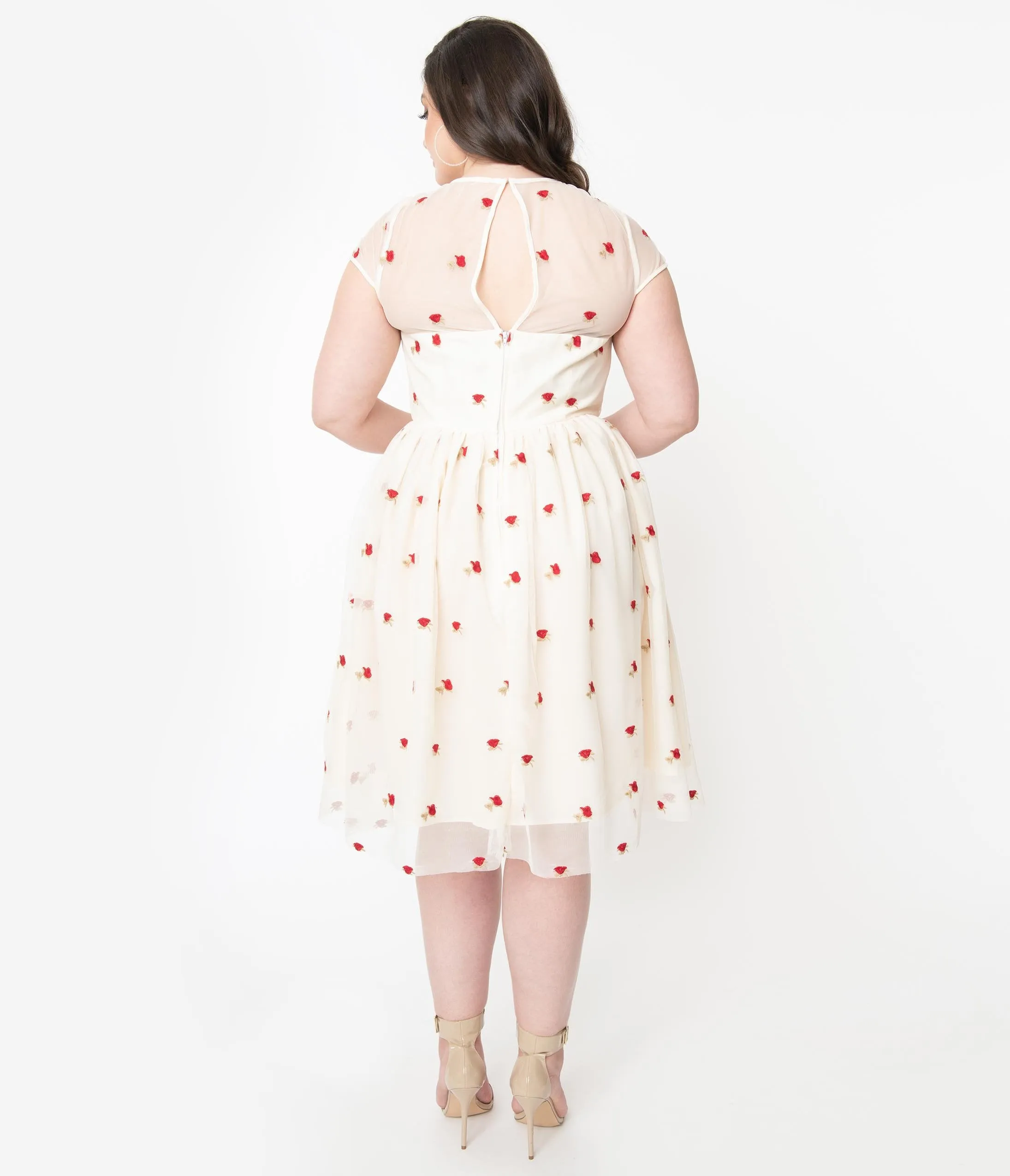 Plus Size 1950s Cream & Red Rose Floral Melissa Swing Dress
